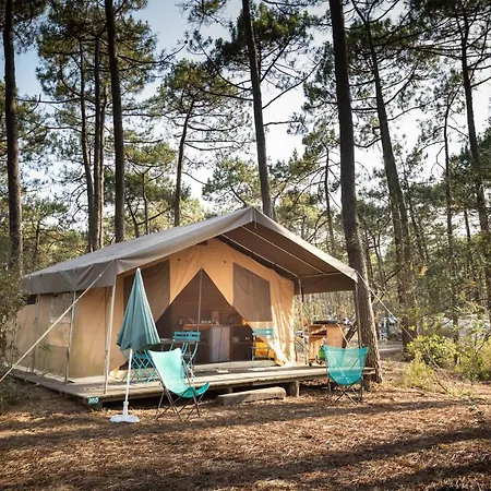 Campsite Huttopia De