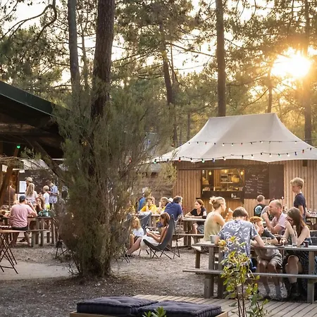 Huttopia De كاركان