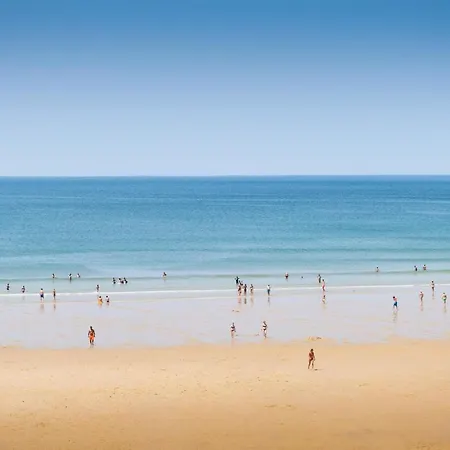 Camping Huttopia De 3*