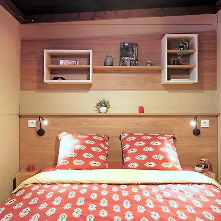 Camping Huttopia De 3*